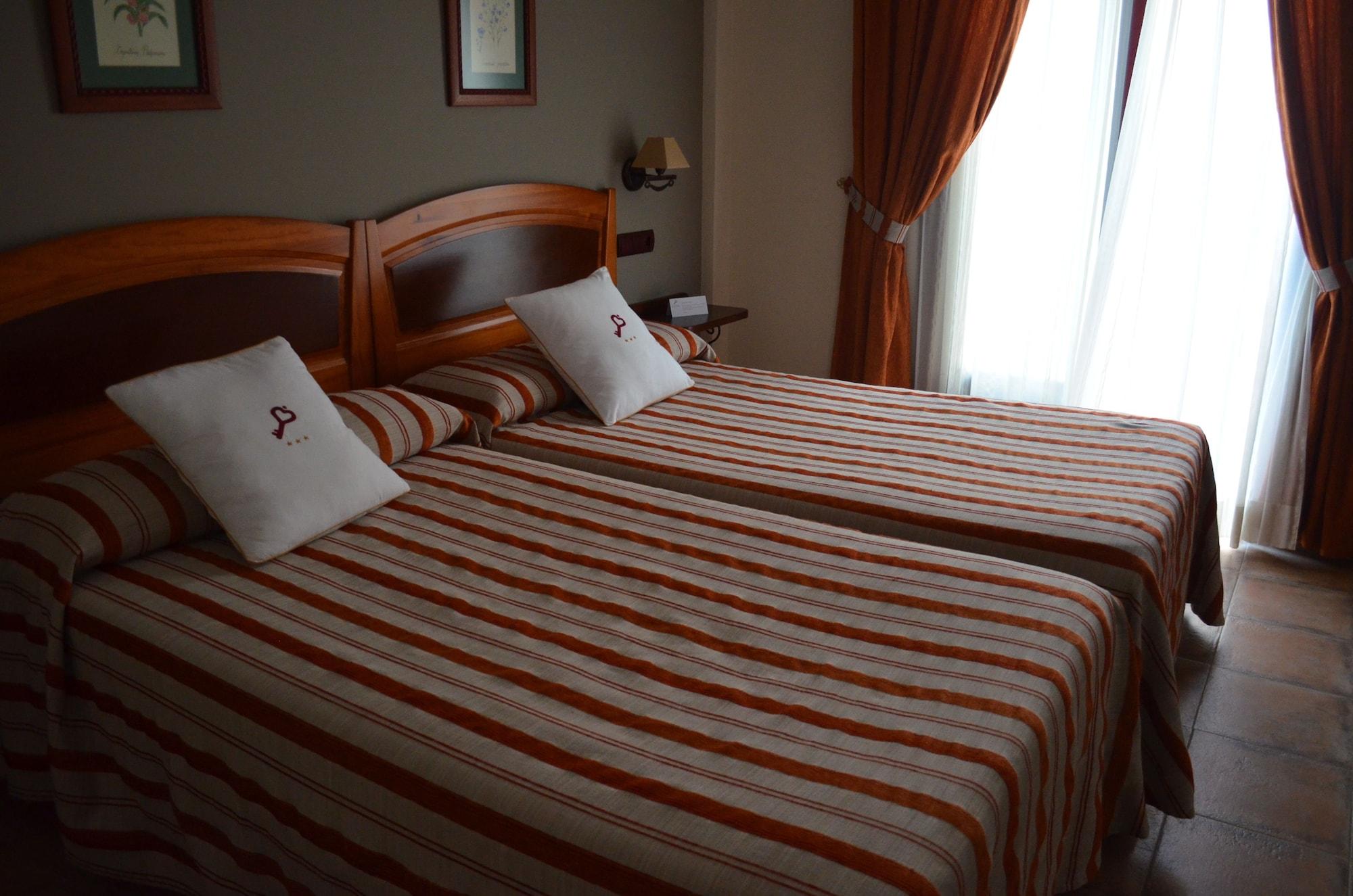 Hospedium Hotel Retiro Del Maestre ألماغرو المظهر الخارجي الصورة