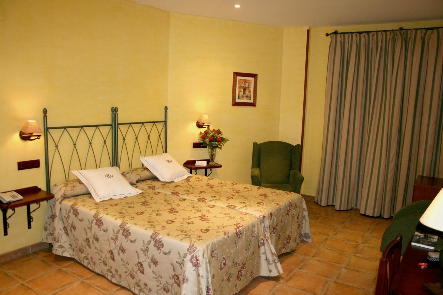 Hospedium Hotel Retiro Del Maestre ألماغرو المظهر الخارجي الصورة