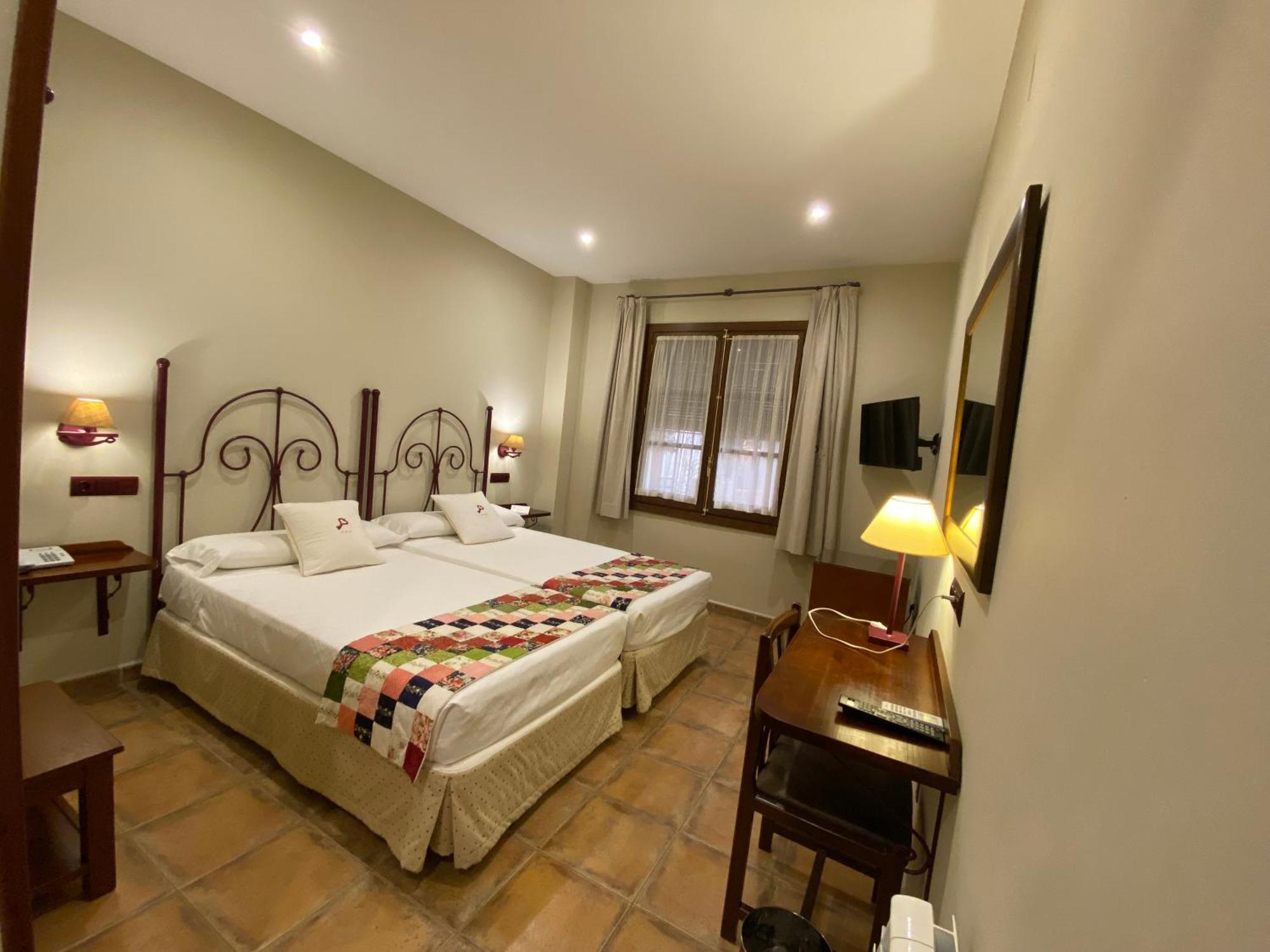 Hospedium Hotel Retiro Del Maestre ألماغرو المظهر الخارجي الصورة