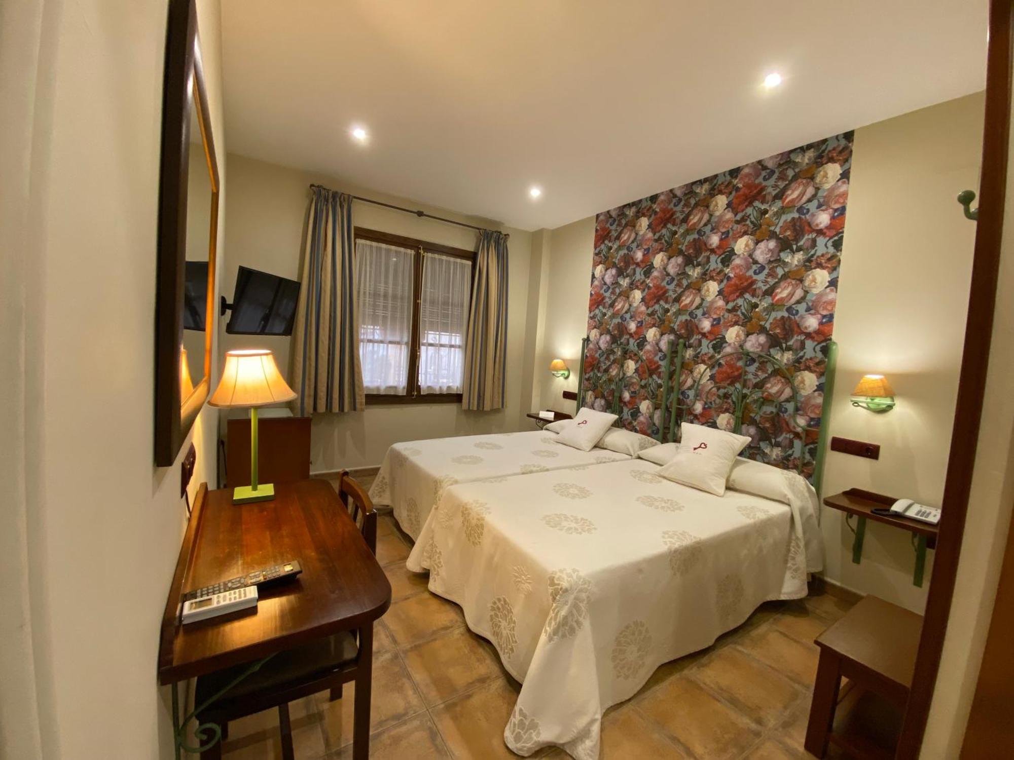 Hospedium Hotel Retiro Del Maestre ألماغرو المظهر الخارجي الصورة